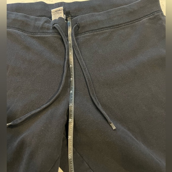 GAP Comfy Black Flare Sweatpants Yoga Pants with Drawstring Waist Size Small - Picture 8 of 9